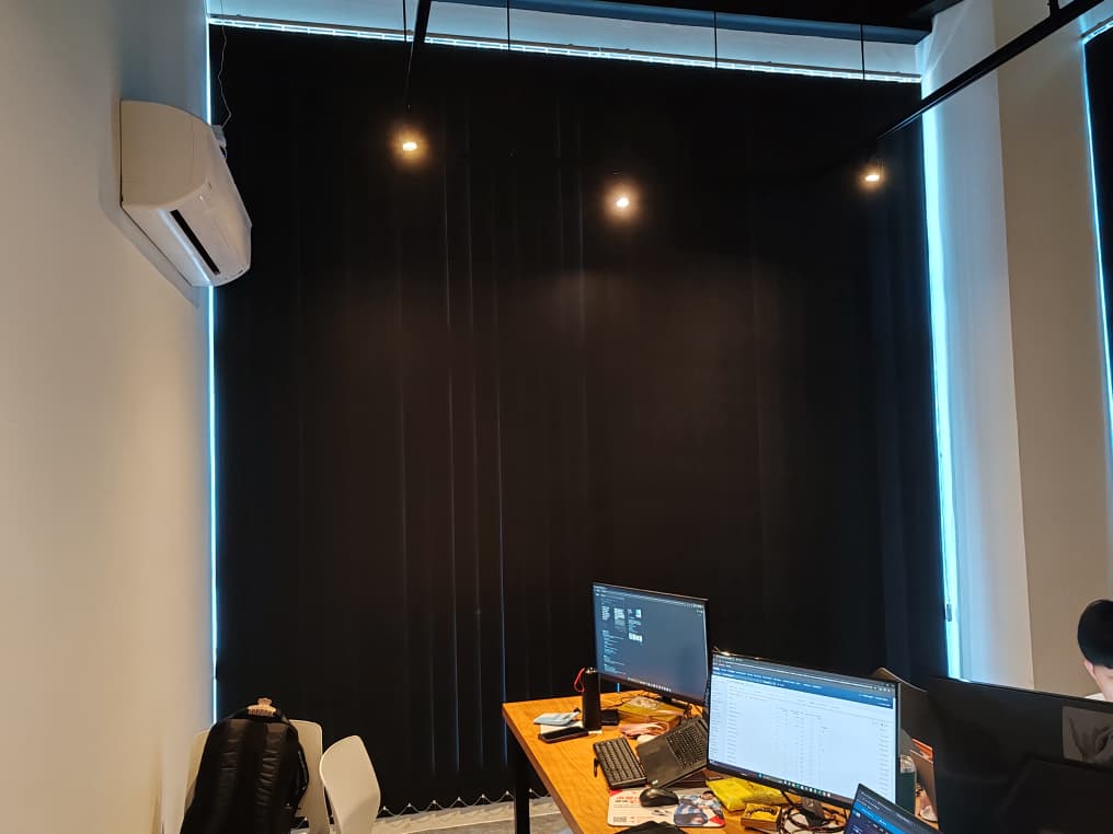 BLACK SERIES OFFICE